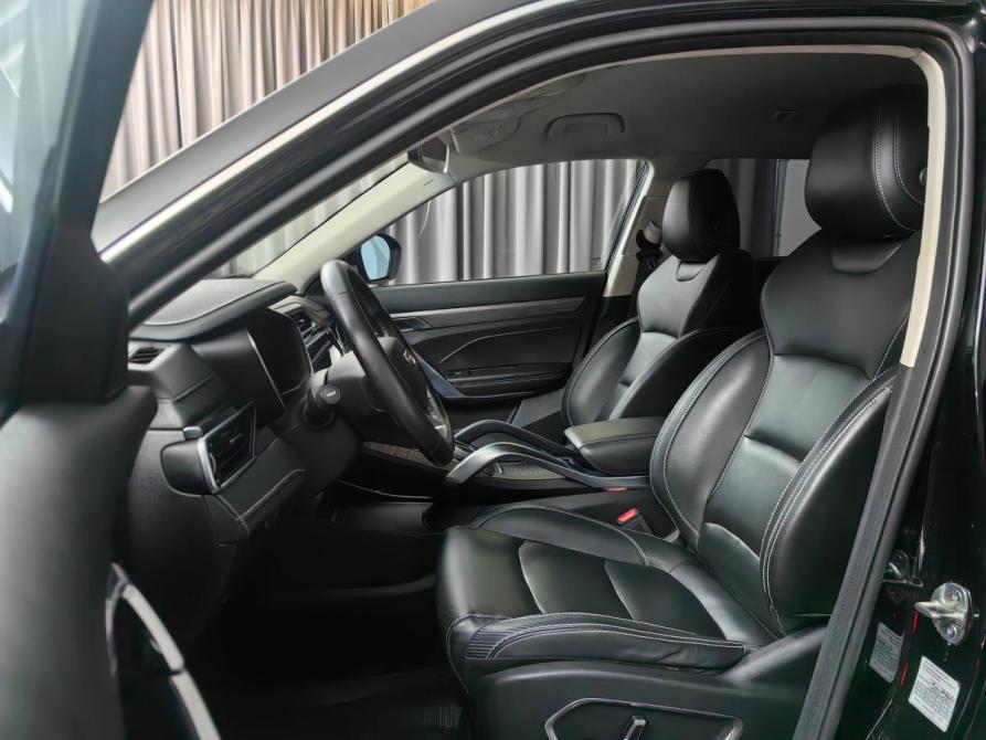 Geely Atlas Pro Москва  - изображение 9