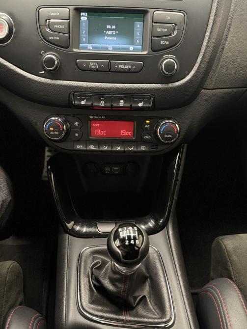 Kia Ceed GT I Рестайлинг Челябинск  - изображение 14