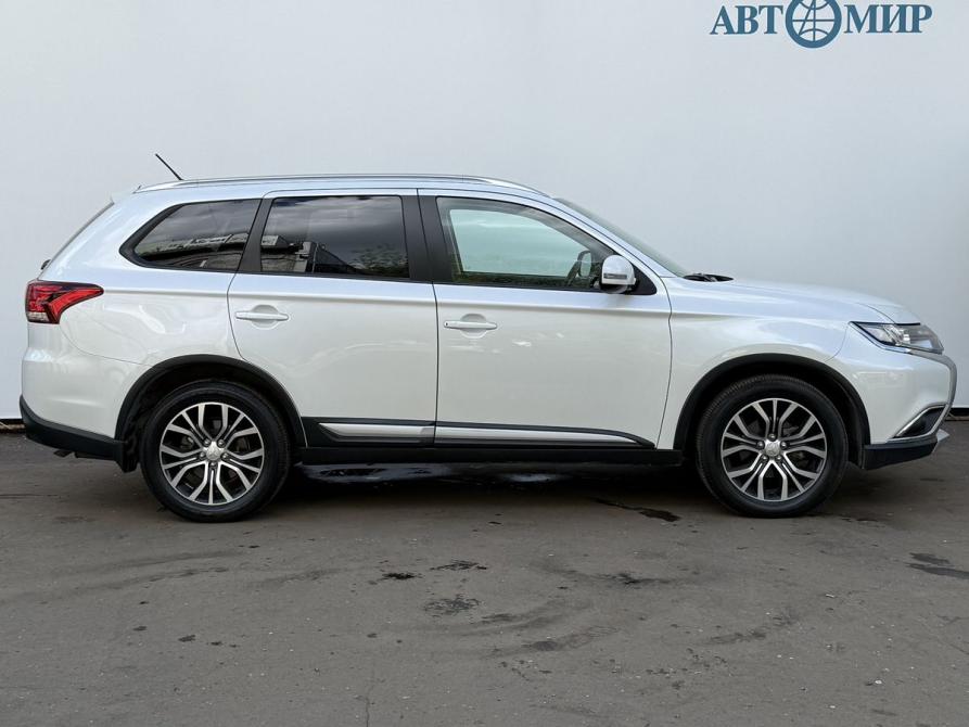 Mitsubishi Outlander III Рестайлинг 2 Москва  - изображение 4