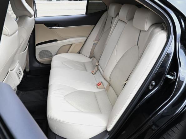 Toyota Camry VIII (XV70) Рестайлинг с пробегом 2021 года, цена 2 744 000 рублей, 115059 км, седан, Автокод Объявления