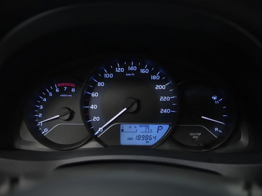 Toyota Corolla XI (E160 E170 E180) Рестайлинг 1 Уфа  - изображение 9