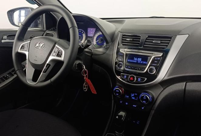 Hyundai Solaris I Рестайлинг с пробегом 2015 года, цена 877 000 рублей, 148489 км, седан, Автокод Объявления