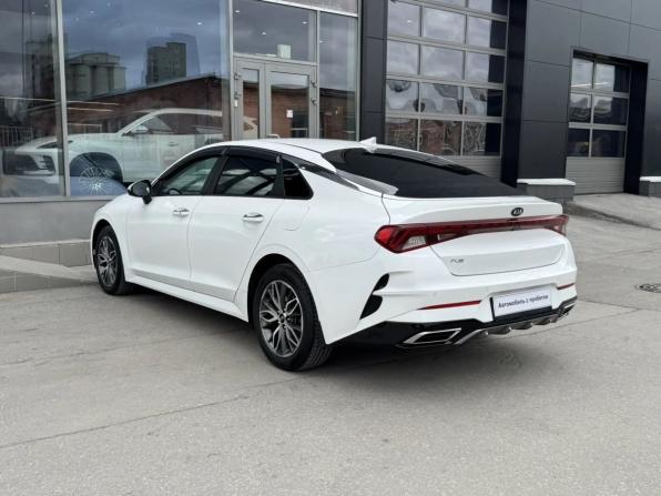 Kia K5 III с пробегом 2021 года, цена 2 550 000 рублей, 107494 км, седан, Автокод Объявления