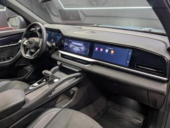 Geely Monjaro I с пробегом 2024 года, цена 3 540 000 рублей, 24803 км, внедорожник, Автокод Объявления