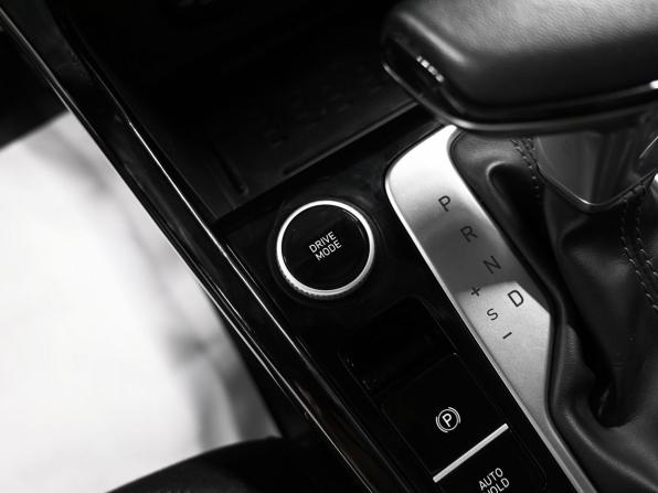Hyundai Creta II с пробегом 2021 года, цена 2 395 000 рублей, 83865 км, внедорожник, Автокод Объявления