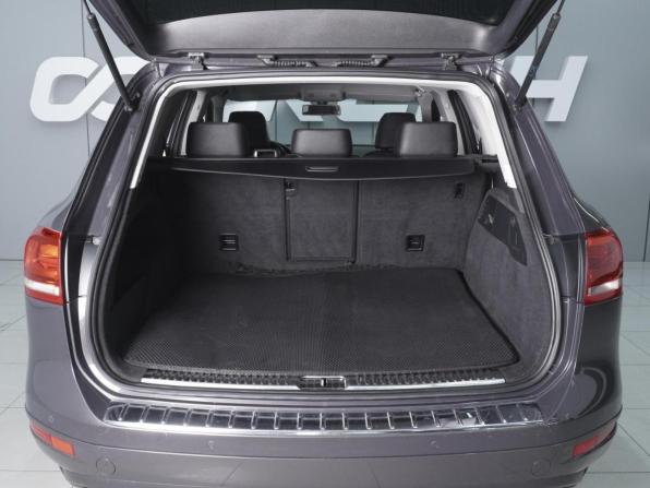Volkswagen Touareg II с пробегом 2012 года, цена 2 000 000 рублей, 200420 км, внедорожник, Автокод Объявления
