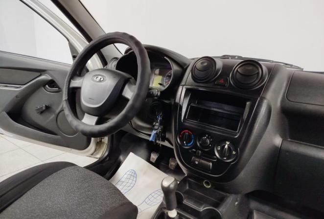 Lada (ВАЗ) Granta I с пробегом 2014 года, цена 400 000 рублей, 94589 км, седан, Автокод Объявления