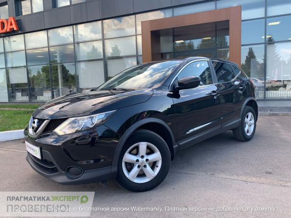 Nissan Qashqai II с пробегом 2017 года, цена 1 860 000 рублей, 110878 км, внедорожник, Автокод Объявления