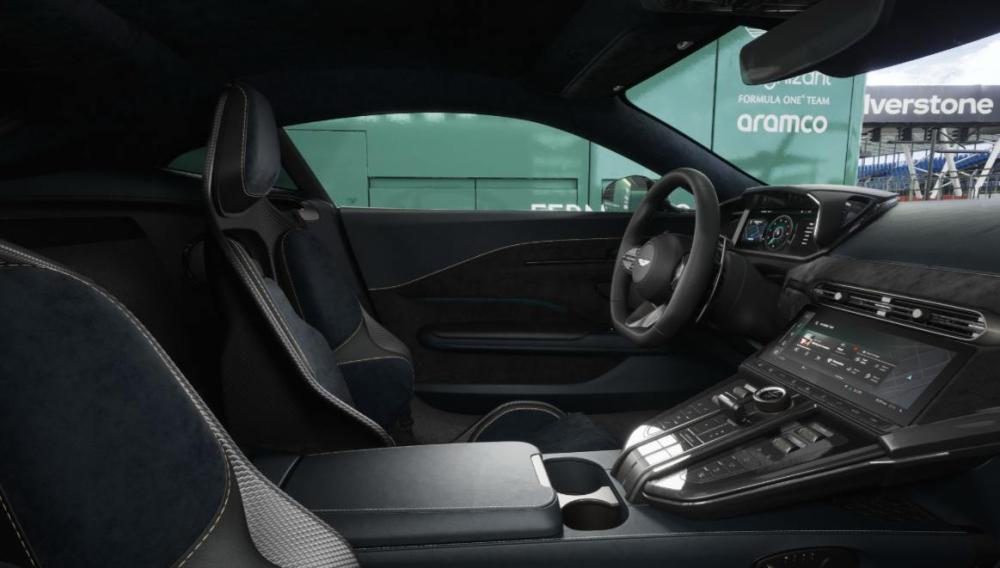 Aston Martin V8 Vantage IV Рестайлинг Москва  - изображение 12