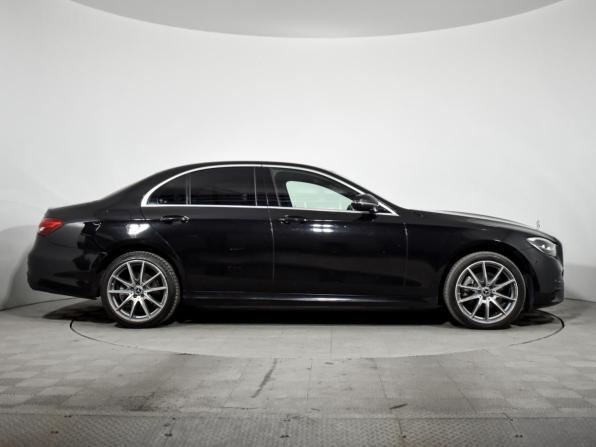 Mercedes-Benz E-Класс V (W213 S213 C238) Рестайлинг с пробегом 2021 года, цена 3 465 000 рублей, 242106 км, седан, Автокод Объявления