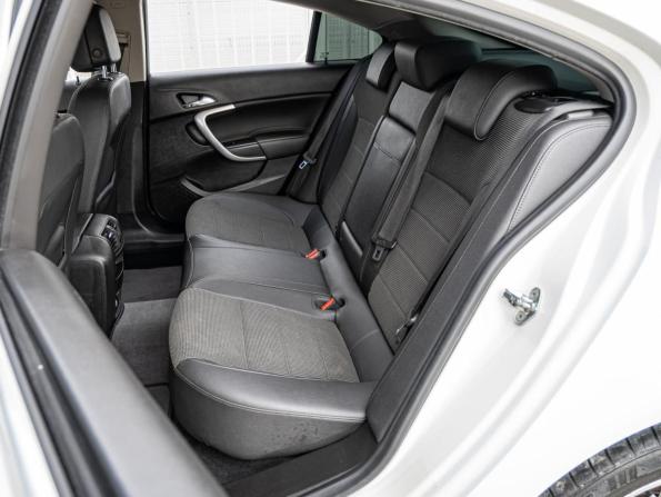 Opel Insignia I с пробегом 2012 года, цена 910 000 рублей, 279200 км, лифтбек, Автокод Объявления