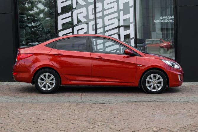 Hyundai Solaris I с пробегом 2011 года, цена 550 000 рублей, 223720 км, седан, Автокод Объявления