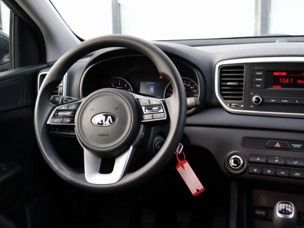 Kia Sportage IV Рестайлинг с пробегом 2019 года, цена 2 037 000 рублей, 52298 км, внедорожник, Автокод Объявления