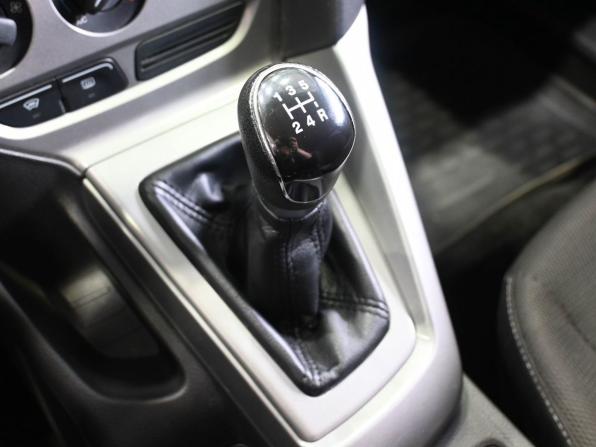 Ford Focus III с пробегом 2013 года, цена 829 900 рублей, 175823 км, хэтчбек, Автокод Объявления