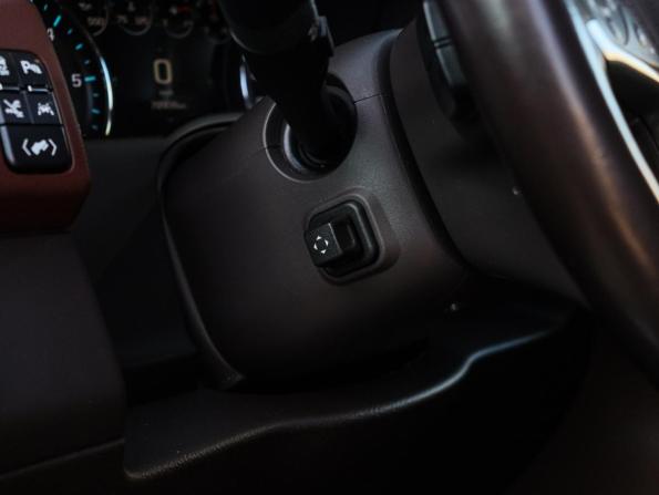 Chevrolet Tahoe IV с пробегом 2019 года, цена 5 400 000 рублей, 78894 км, внедорожник, Автокод Объявления