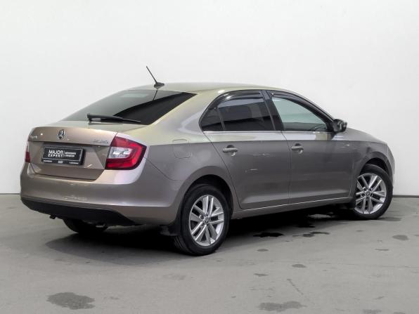 Skoda Rapid I Рестайлинг с пробегом 2018 года, цена 1 450 000 рублей, 65000 км, лифтбек, Автокод Объявления