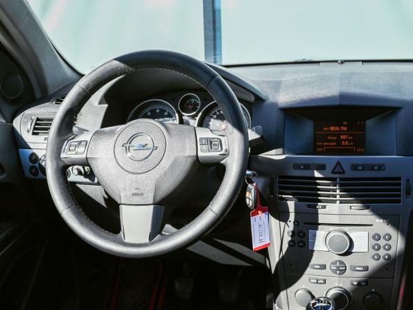 Opel Astra H с пробегом 2005 года, цена 310 000 рублей, 340161 км, хэтчбек, Автокод Объявления
