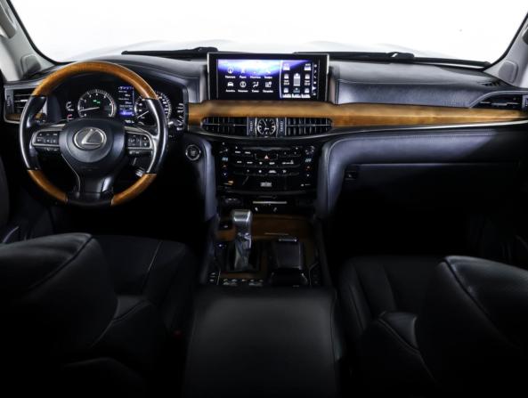 Lexus LX III Рестайлинг 2 с пробегом 2016 года, цена 7 550 000 рублей, 98250 км, внедорожник, Автокод Объявления