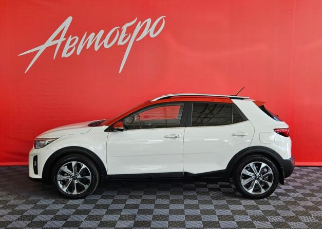 Kia Stonic I с пробегом 2017 года, цена 1 750 000 рублей, 73421 км, внедорожник, Автокод Объявления