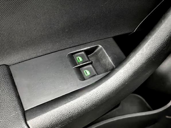 Skoda Rapid I с пробегом 2014 года, цена 979 000 рублей, 168462 км, лифтбек, Автокод Объявления