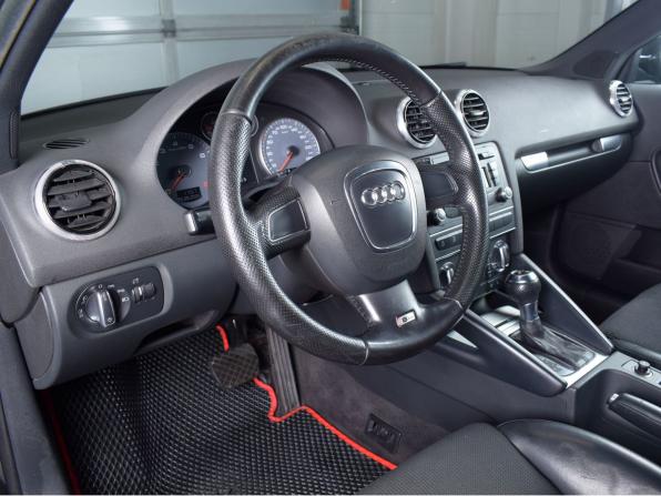 Audi A3 II (8P) Рестайлинг 2 с пробегом 2011 года, цена 879 995 рублей, 241296 км, хэтчбек, Автокод Объявления