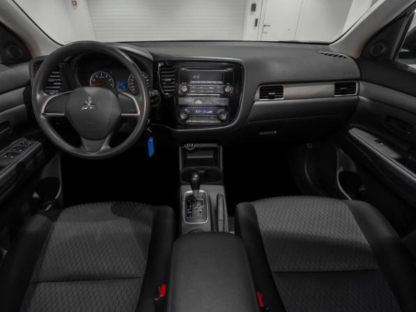 Mitsubishi Outlander III Рестайлинг 2 с пробегом 2015 года, цена 1 670 000 рублей, 108953 км, внедорожник, Автокод Объявления