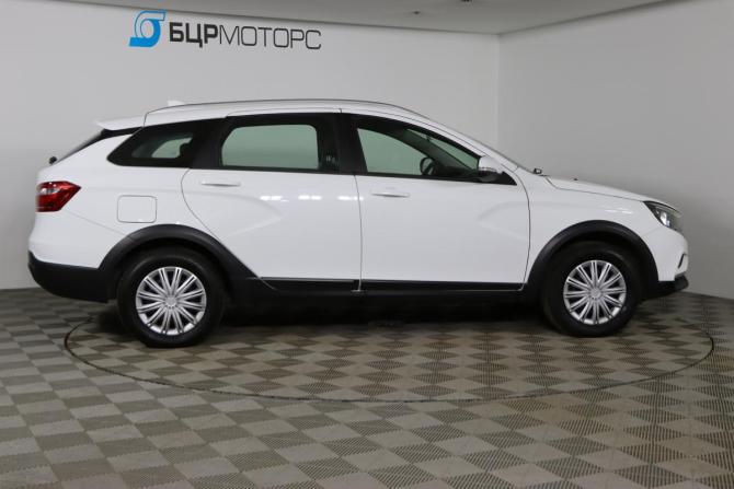 Lada (ВАЗ) Vesta I с пробегом 2018 года, цена 869 990 рублей, 123483 км, универсал, Автокод Объявления