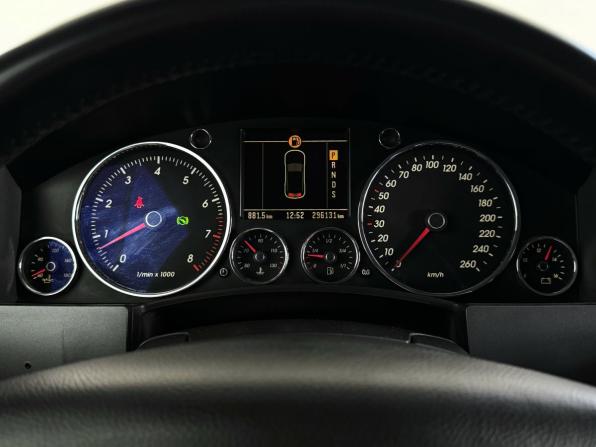Volkswagen Touareg I с пробегом 2003 года, цена 880 000 рублей, 296130 км, внедорожник, Автокод Объявления
