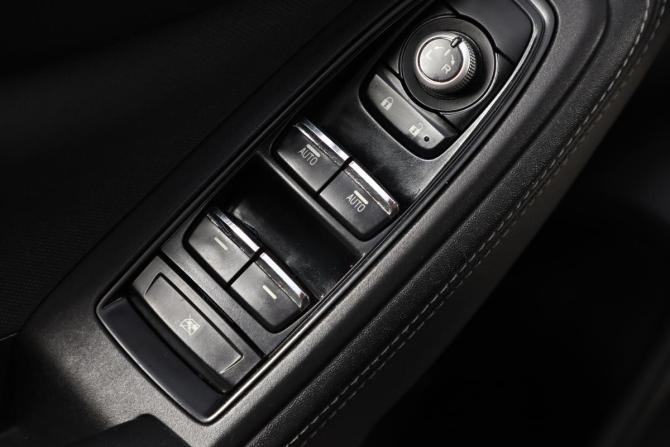 Subaru Forester V с пробегом 2019 года, цена 2 749 000 рублей, 121000 км, внедорожник, Автокод Объявления