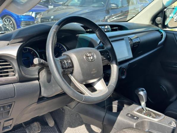 Toyota Hilux VIII с пробегом 2019 года, цена 4 130 000 рублей, 47000 км, пикап, Автокод Объявления