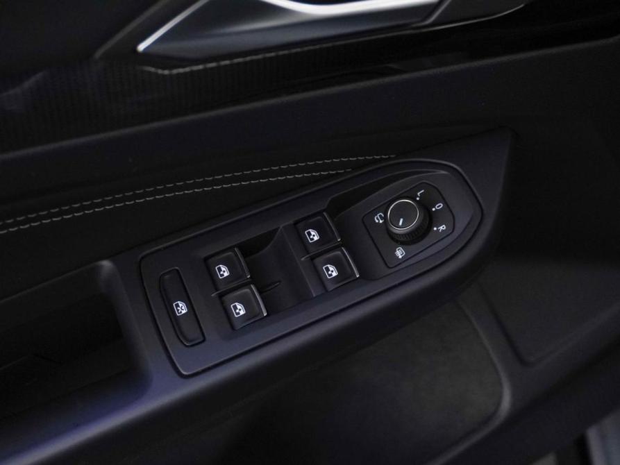 Volkswagen Golf VIII Москва  - изображение 21