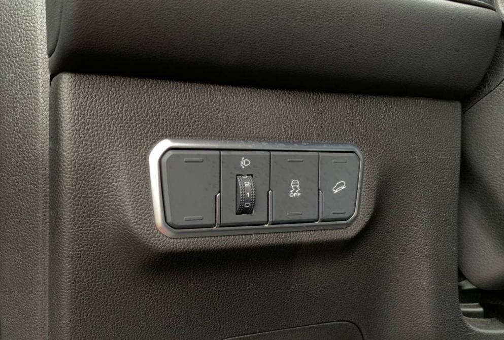 Haval M6 II Красноярск  - изображение 19