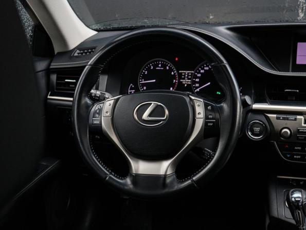 Lexus ES VI с пробегом 2012 года, цена 1 670 000 рублей, 302837 км, седан, Автокод Объявления