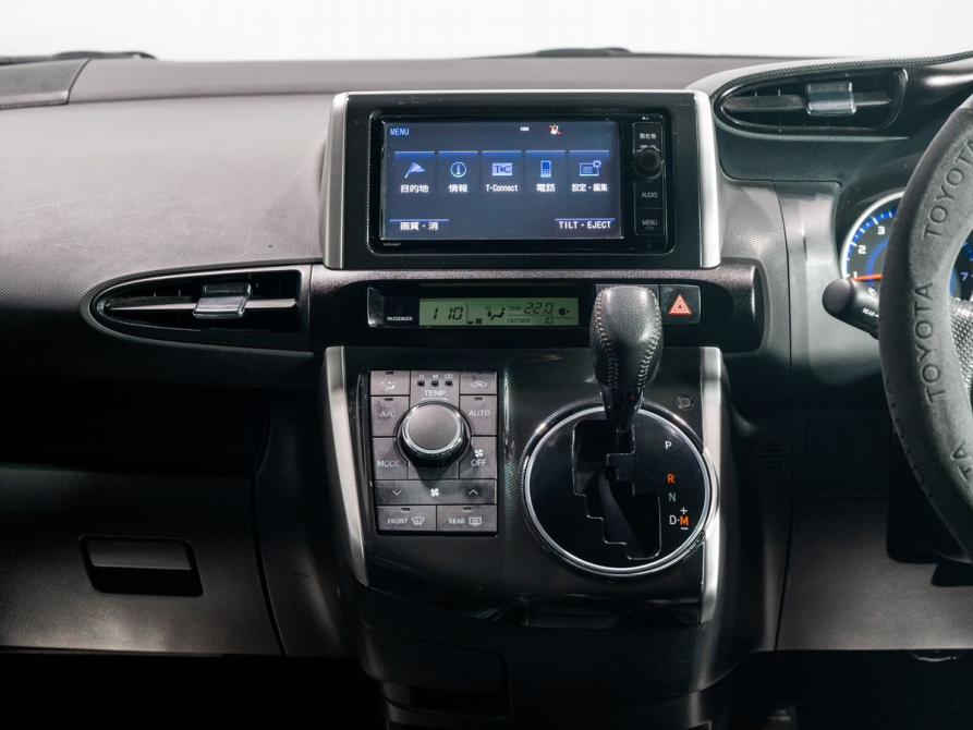 Toyota Wish II Рестайлинг Чита  - изображение 10