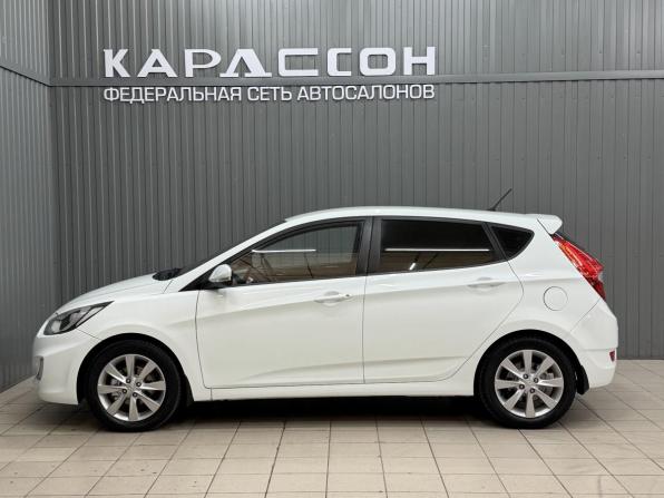 Hyundai Solaris I с пробегом 2012 года, цена 860 000 рублей, 215304 км, хэтчбек, Автокод Объявления