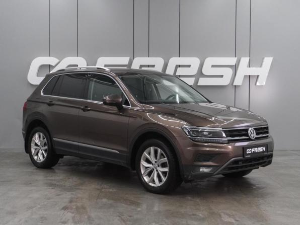 Volkswagen Tiguan II с пробегом 2018 года, цена 2 484 000 рублей, 160006 км, внедорожник, Автокод Объявления