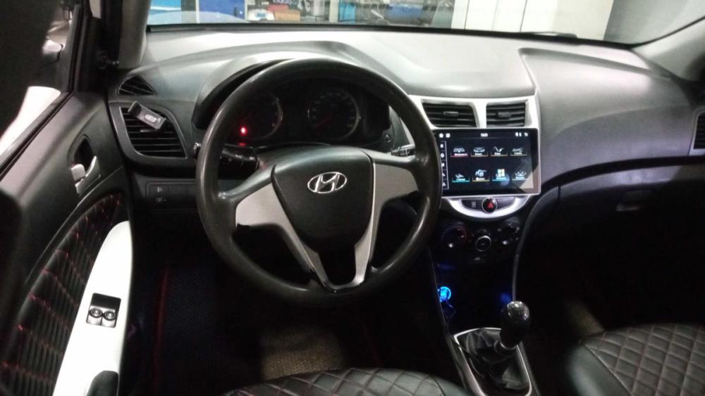 Hyundai Solaris I Санкт-Петербург  - изображение 5