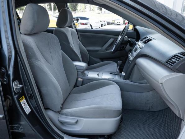 Toyota Camry VI (XV40) Рестайлинг с пробегом 2010 года, цена 843 000 рублей, 329368 км, седан, Автокод Объявления