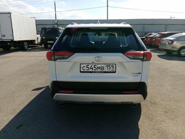 Toyota RAV4 V (XA50) с пробегом 2024 года, цена 4 200 000 рублей, 1000 км, внедорожник, Автокод Объявления