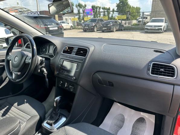 Volkswagen Polo V с пробегом 2012 года, цена 780 000 рублей, 166788 км, хэтчбек, Автокод Объявления