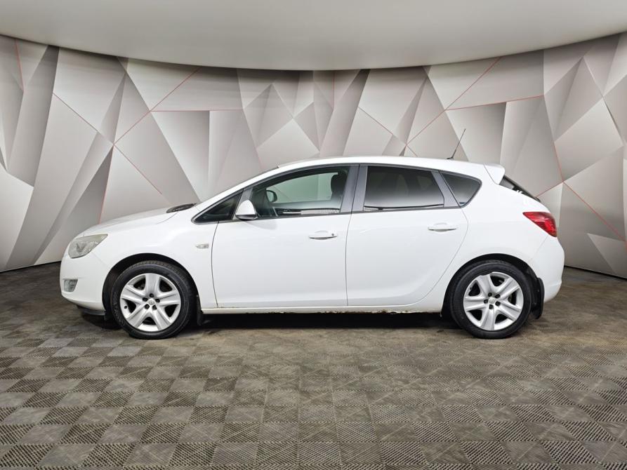 Opel Astra J Москва  - изображение 5