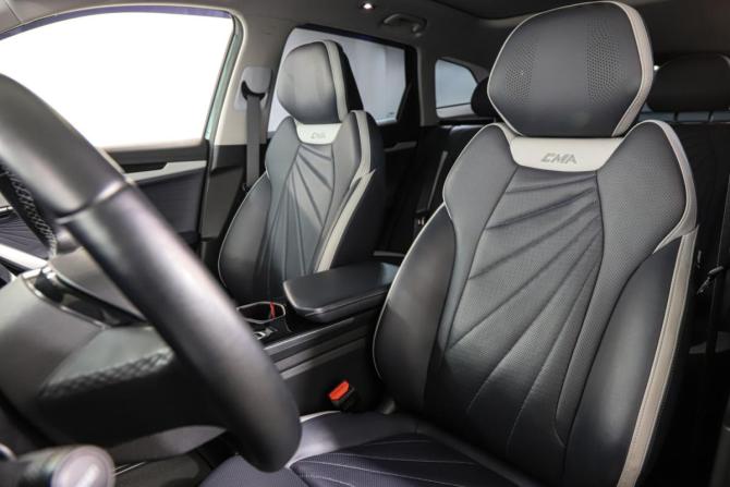 Geely Atlas II с пробегом 2024 года, цена 2 999 000 рублей, 38000 км, внедорожник, Автокод Объявления
