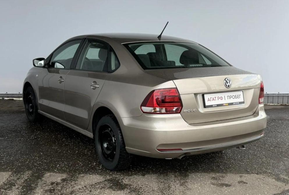 Volkswagen Polo V Рестайлинг Киров  - изображение 7