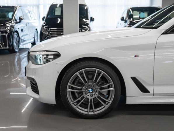 BMW 5 серии VII (G30/G31/G38) с пробегом 2019 года, цена 4 220 000 рублей, 57841 км, седан, Автокод Объявления
