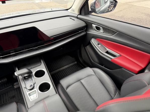 Changan UNI-S I с пробегом 2024 года, цена 2 095 000 рублей, 20661 км, внедорожник, Автокод Объявления