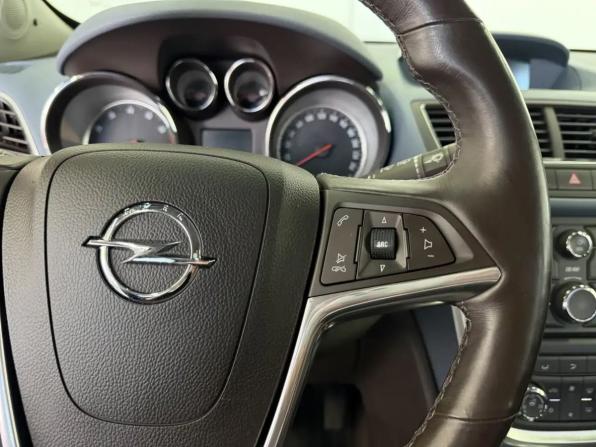 Opel Mokka I с пробегом 2014 года, цена 1 399 000 рублей, 109000 км, внедорожник, Автокод Объявления
