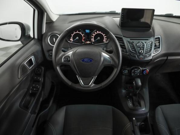 Ford Fiesta Mk6 Рестайлинг с пробегом 2015 года, цена 749 000 рублей, 137250 км, седан, Автокод Объявления