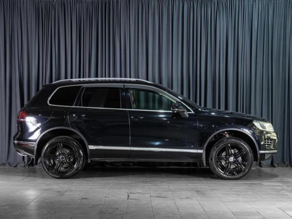 Volkswagen Touareg II Рестайлинг с пробегом 2015 года, цена 3 355 000 рублей, 171514 км, внедорожник, Автокод Объявления