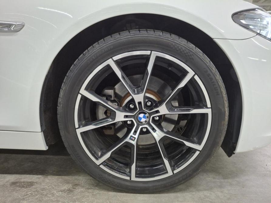 BMW 5 серии VI (F10/F11/F07) Рестайлинг Казань  - изображение 22