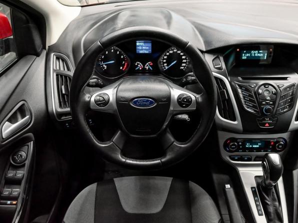 Ford Focus III с пробегом 2014 года, цена 820 000 рублей, 145125 км, седан, Автокод Объявления